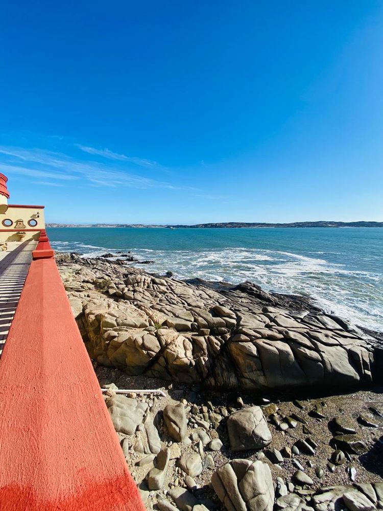 Balcony overlooking the ocean