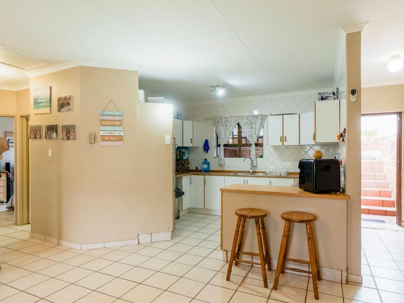 Pet friendly face brick simplex - Photo 8