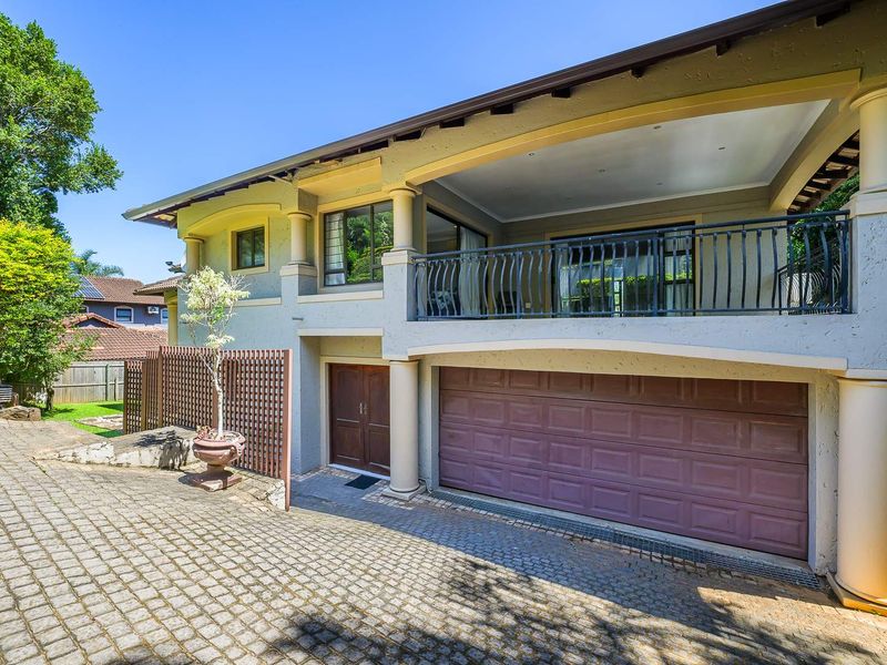 Hendra Estates - NEW TO MARKET!! GORGEOUS, PET-FRIENDLY FAMILY HOME FOR SALE IN THE GARDENS SECURITY ESTATE - Photo 5