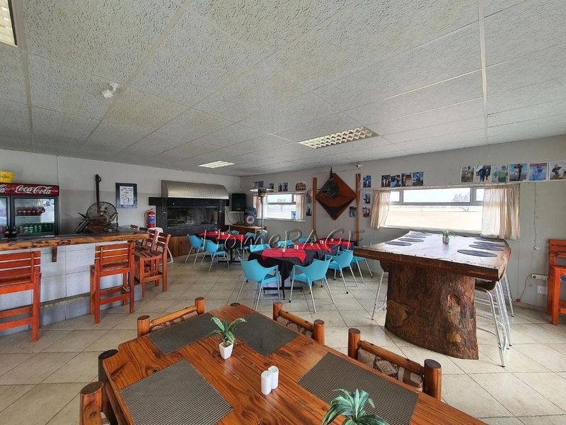 Retail Building and Running Concern, Henties Bay:  SKUBBE BAR IS FOR SALE - Photo 9