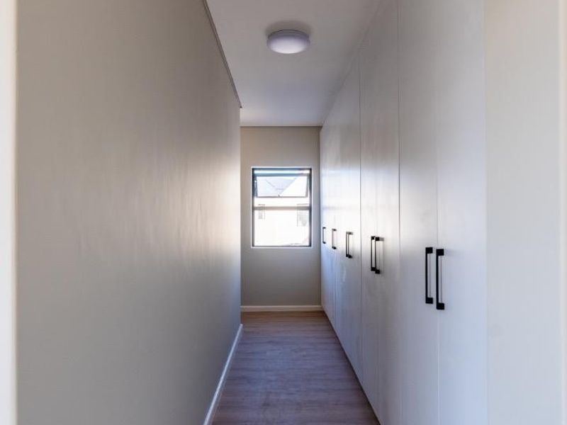 Modern Newly Built 3-Bedroom Home in Secure Estate - Photo 6