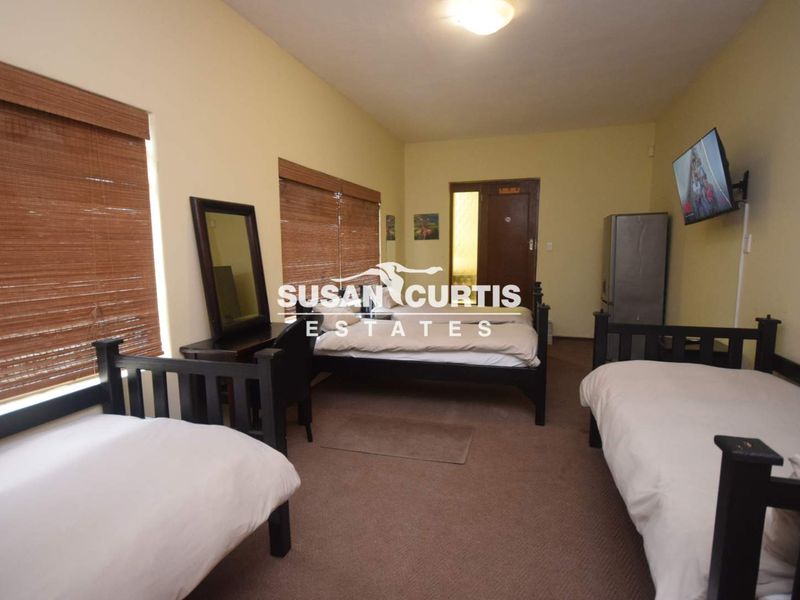 9 BEDROOM GUEST HOUSE FOR SALE IN SWAKOPMUND CENTRAL - Photo 5