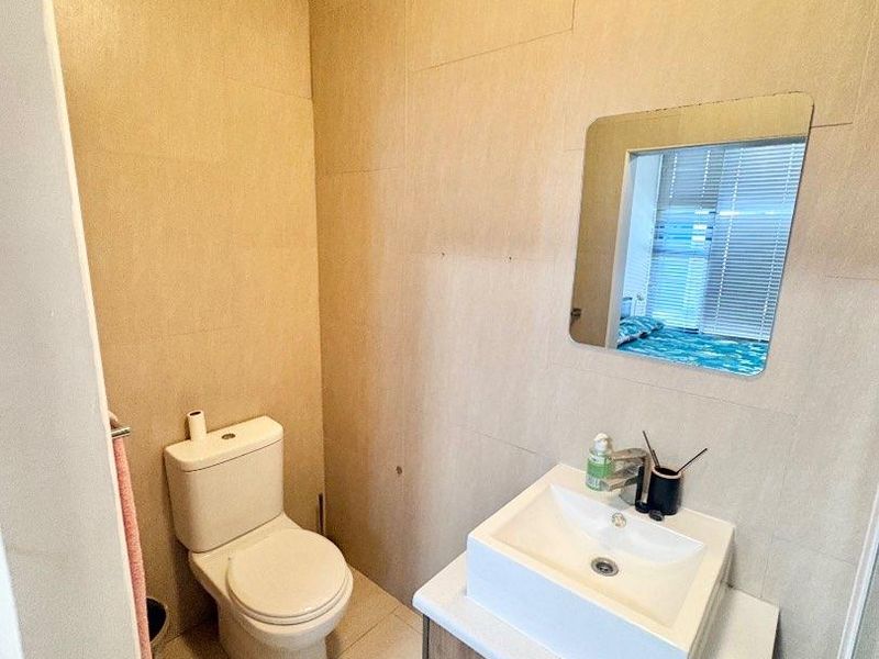 3 Bedrooms Townhouse To Rent in Walvis Bay Central - Photo 8