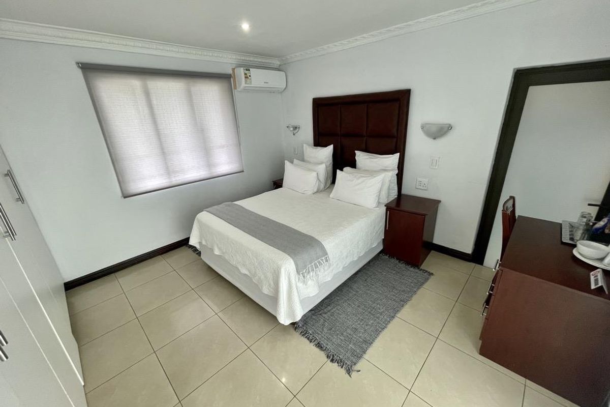 Hendra - Commercial Rental – Versatile Space in Central Durban North - Photo 5