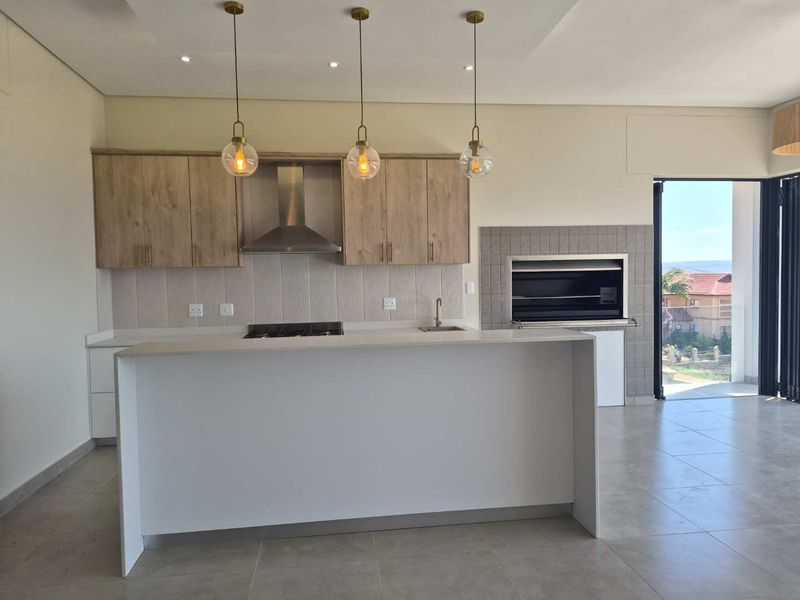 Exquisite Modern 3-Bedroom Home in Hartenbos Heuwels, Hartenbos - Photo 10