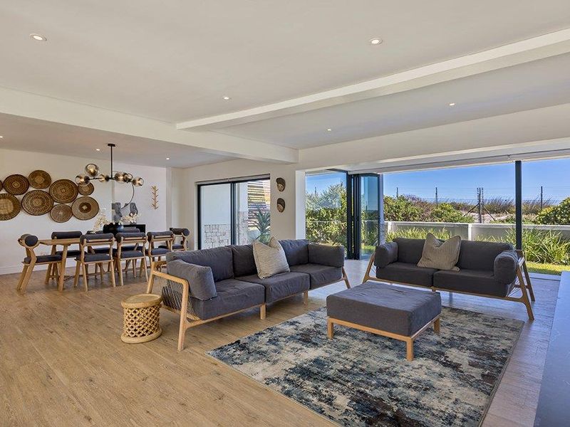 Seaside Serenity: Your Private Coastal Oasis Awaits - Photo 5