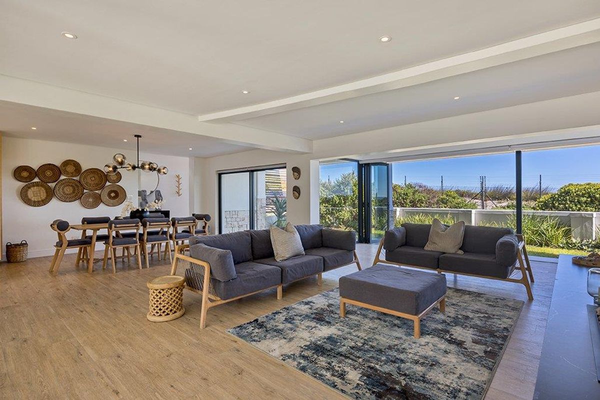 Seaside Serenity: Your Private Coastal Oasis Awaits - Photo 5