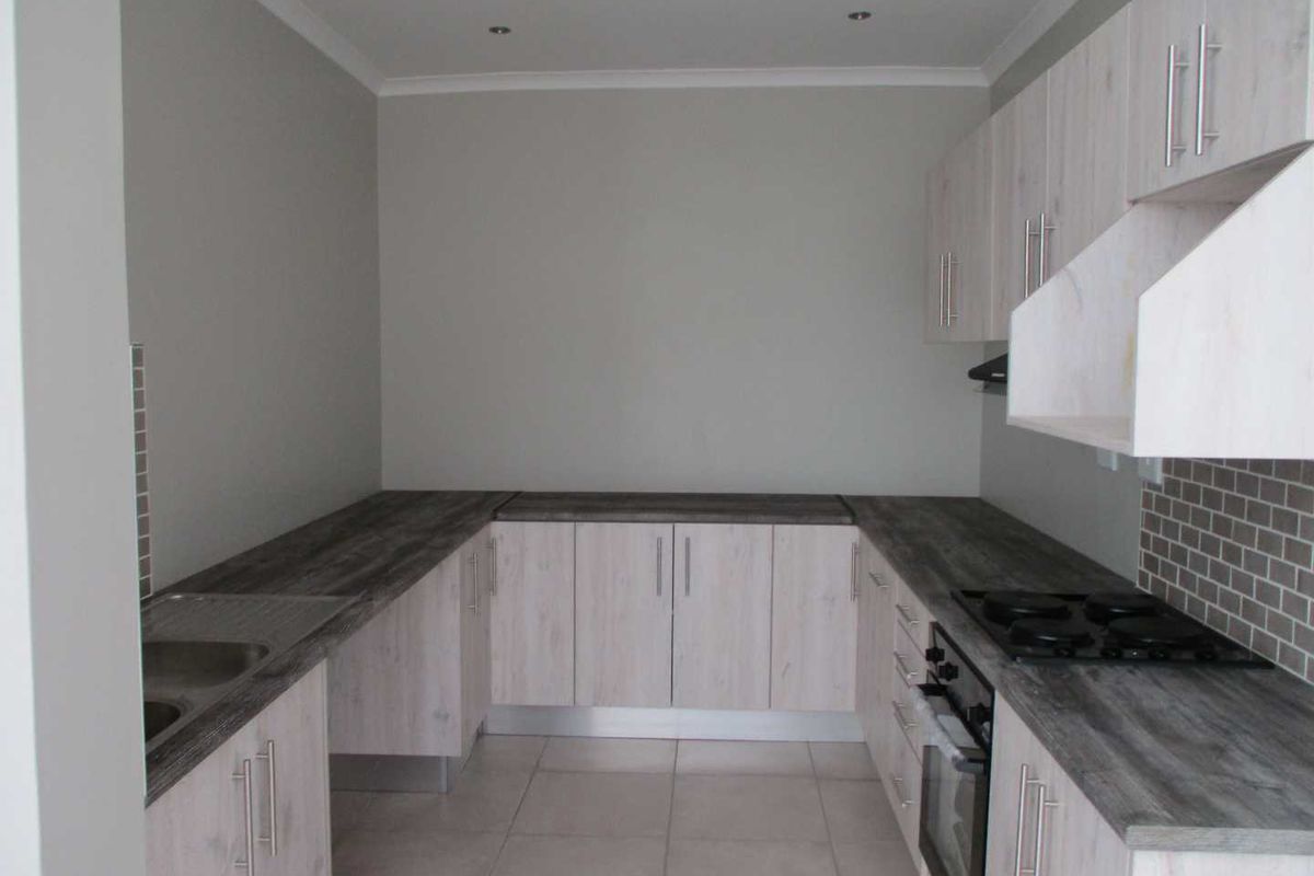 3 Bedroom Townhouse in Omeya Golf Estate - Photo 3