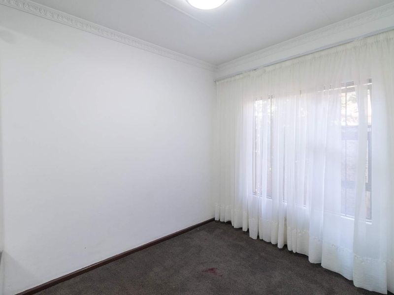 3 bedroom Cluster in Blue Lakes Estate - Photo 4