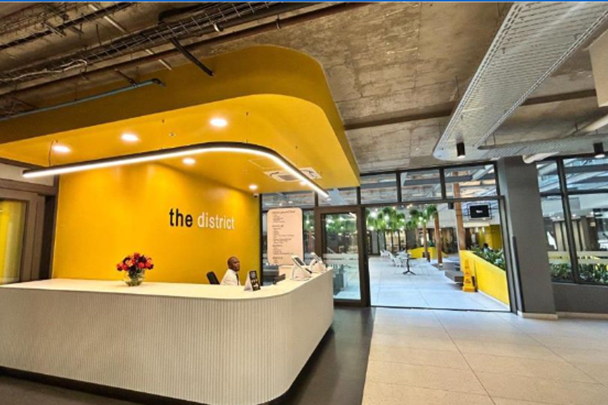 Bespoke Office / Studio Space in Vibrant mixed use hub, Woodstock - Photo 4