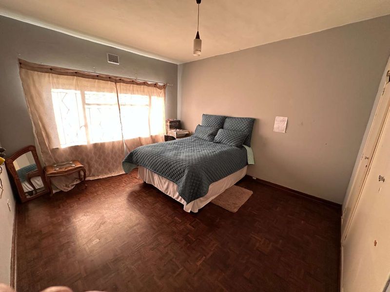 COZY GROUND FLOOR APARTMENT IN SECURE COMPLEX - Photo 7