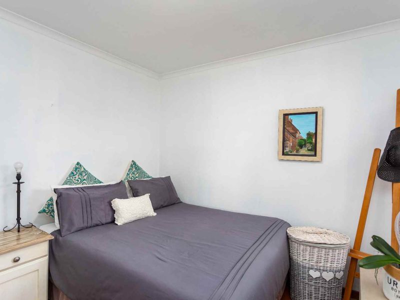 Extraordinary Dual-Living Home For Sale In Edgemead - Photo 9