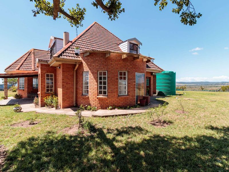 WHERE TOWN MEETS TRANQUILITY - BEAUTIFUL VIEWS - Photo 6