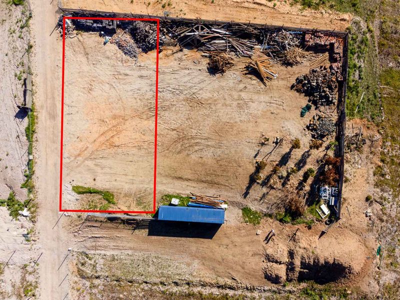 Approximately 1000sqm Vacant Land - Photo 3