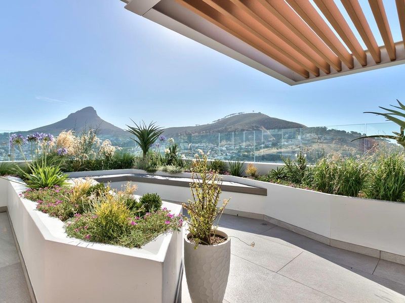 Luxury Living in the Heart of Cape Town –  Penthouse at The Rubik - Photo 4