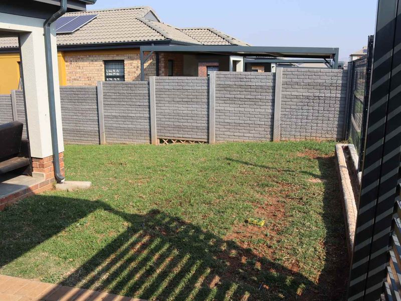 Clean and safe security estate - Photo 2