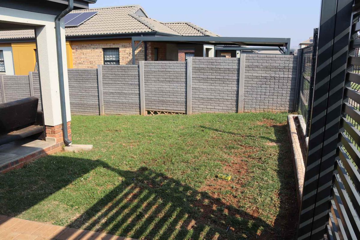 Clean and safe security estate - Photo 2