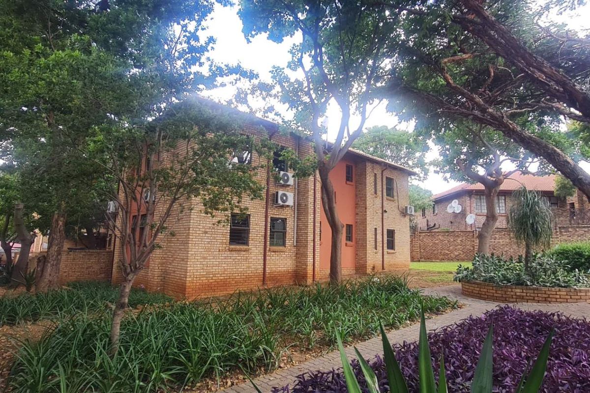PRICE DROPPED !  -Northgate Office Park 2 offices for sale number 2 - Photo 4