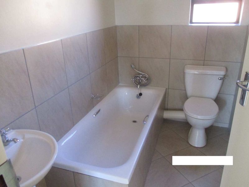 2 BEDROOM FLAT TO RENT IN PHILIP NEL PARK - Photo 9