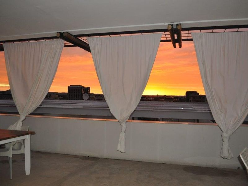 FOR SALE - MODERN GUESTHOUSE IN WINDHOEK, NAMIBIA - Photo 7