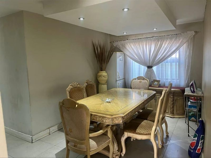 🏡 3-Bedroom Home for Sale | R850 000 | Buhle Park, Germiston - Photo 7