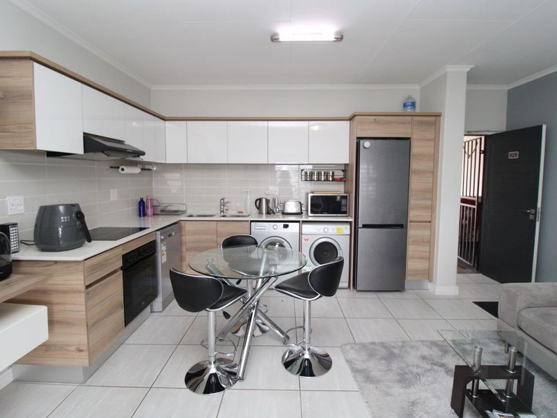 Kikuyu Executive One Bedroom Apartment - Photo 5
