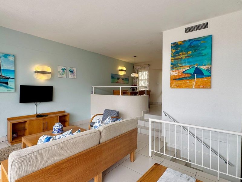 A furnished Townhouse in the heart of Umhlanga Rocks!!! - Photo 4