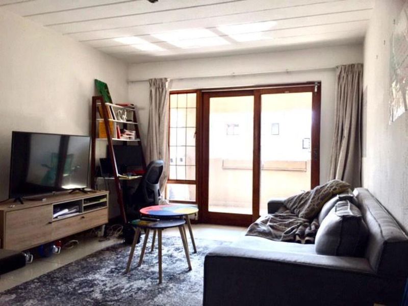 1 bedroom Apartment in MORNINGSIDE - Photo 2