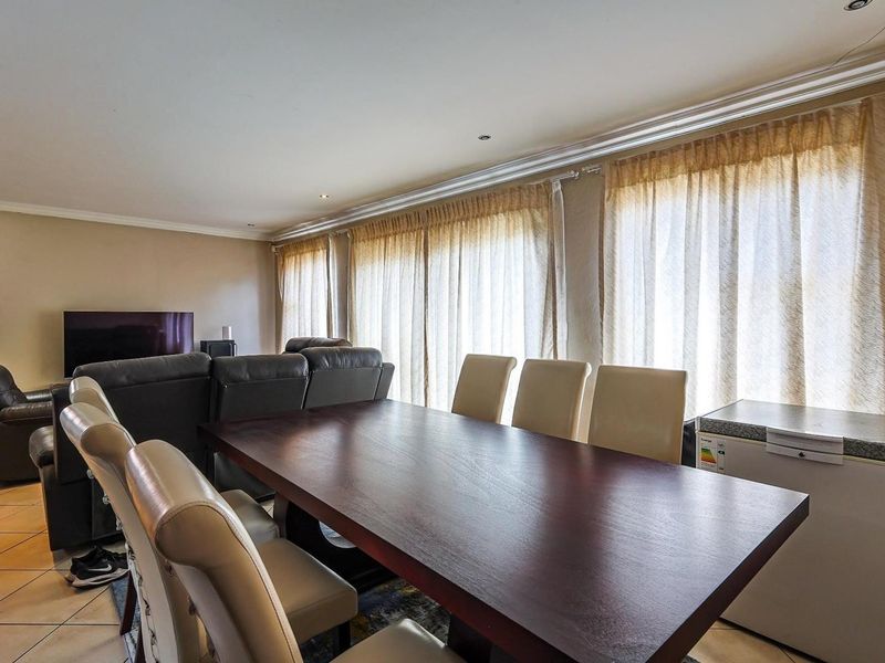 **Charming Fixer-Upper in Equestria!** - Photo 7