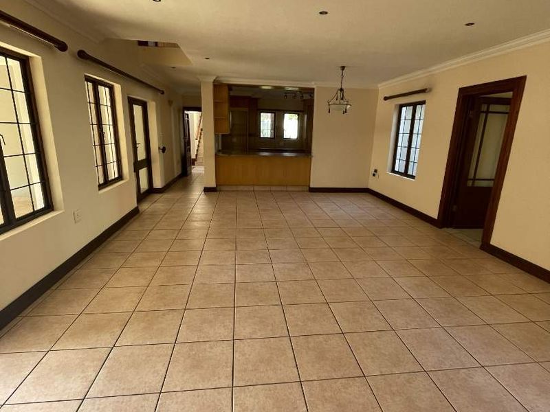 Sole Mandate   Deposit R 27 000.00 - Photo 7