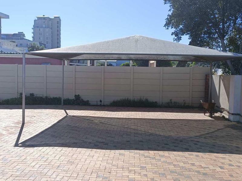 Spacious Home with pool and entertainment area. - Photo 5