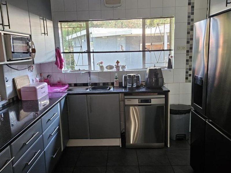3 Bedroom House for Sale in Randhart - Photo 5