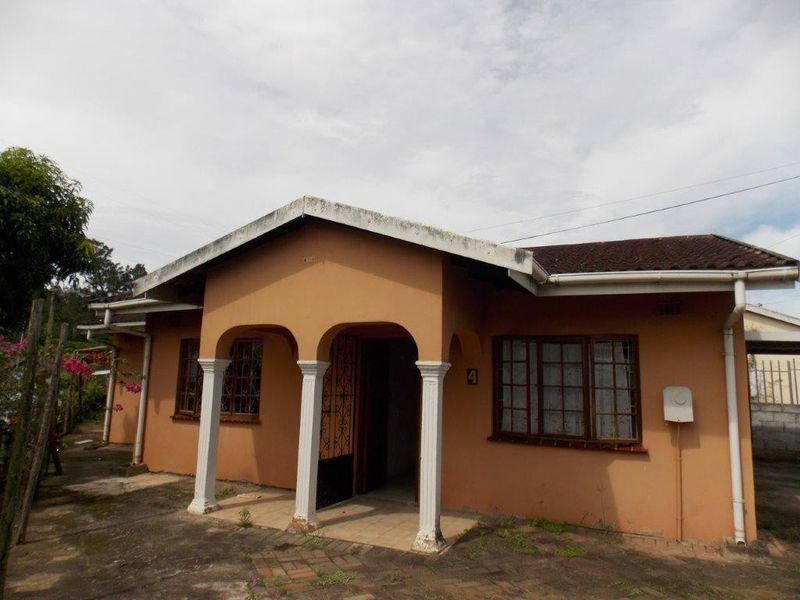 Comfortable Family Living in Shallcross Chatsworth - Photo 6