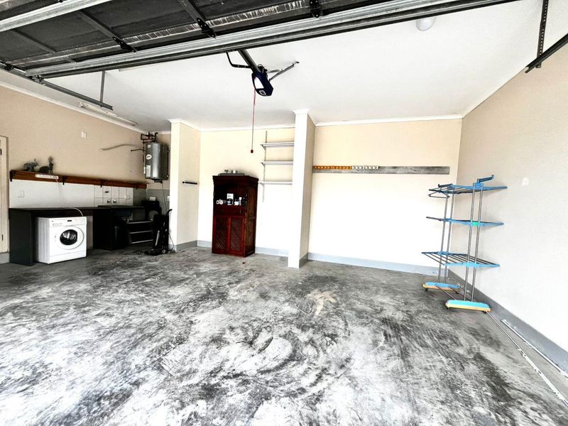 Nostalgic Swakopmund Home - Photo 7