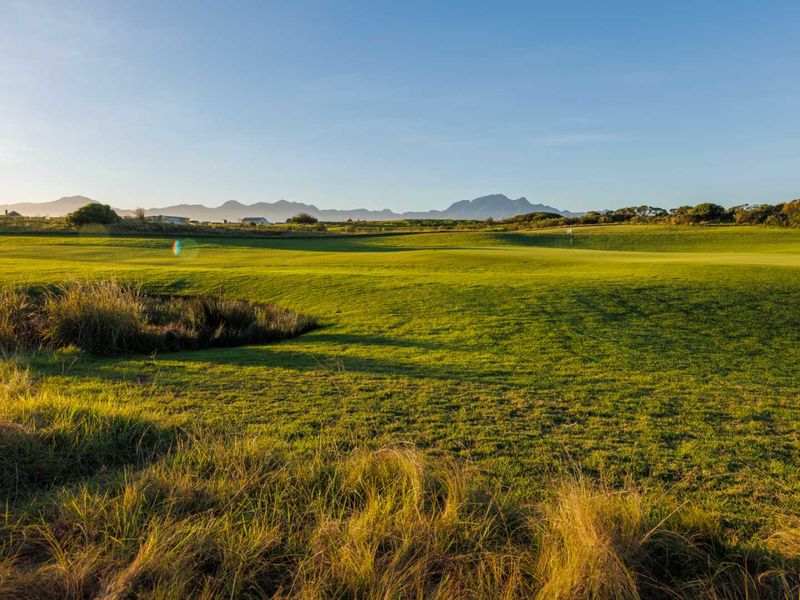 MOUNTAIN VIEW STAND IN QUIET CUL-DE-SAC IN OUBAAI GOLF ESTATE - Photo 8