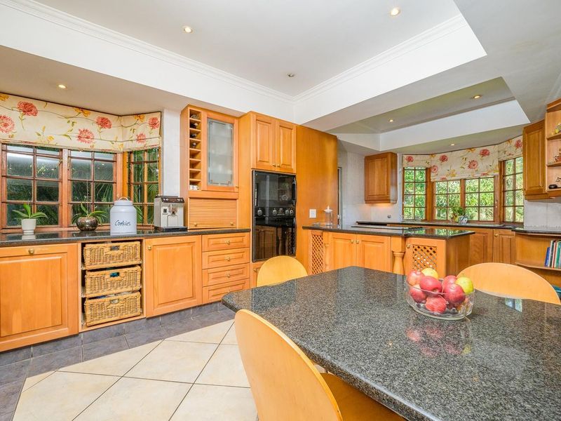 MAGNIFICENT HOME THAT PROVIDES ENDLESS OPPORTUNITIES! - Photo 10