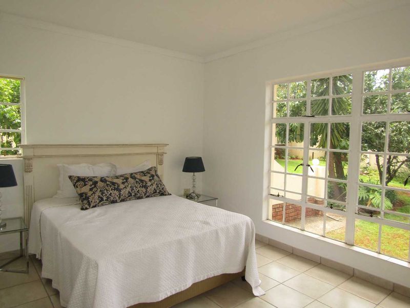 Spacious Life Rights Home in sought-after Retirement Village - Photo 4