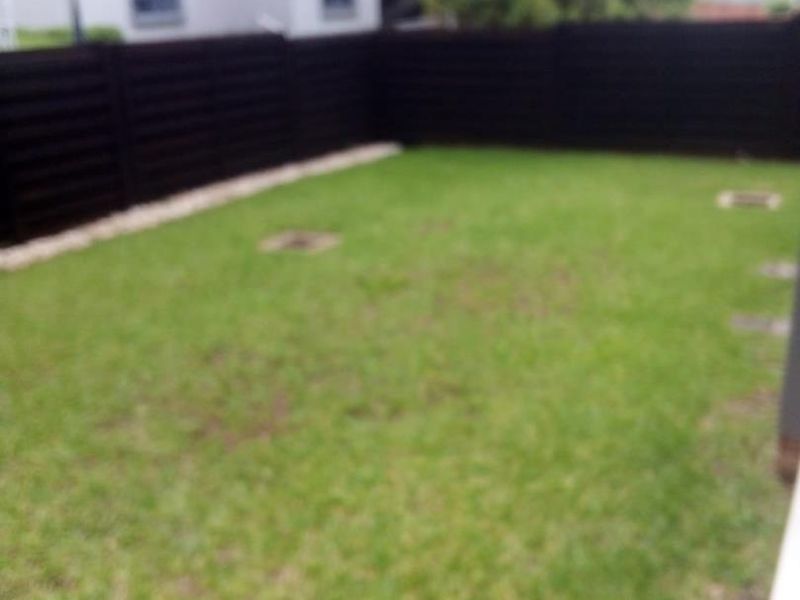 3 Bedroom Apartment for Sale in Modderfontein - Photo 4