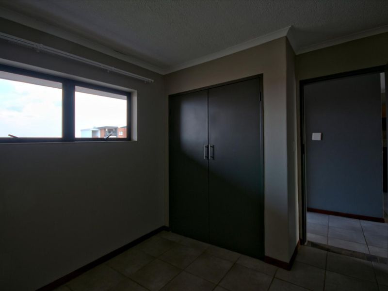 SPECIAL OFFER: 50% OFF FIRST MONTH'S RENT! Limited time offer! - Photo 9