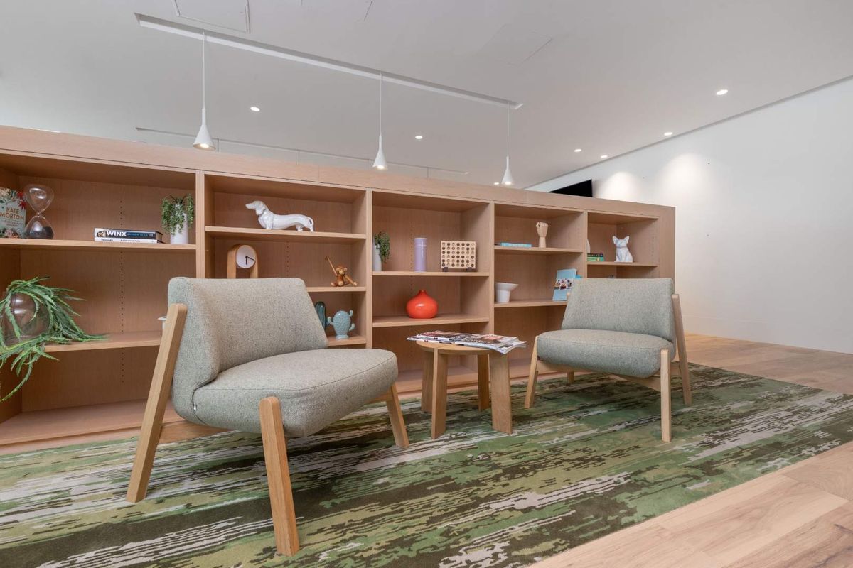Private office space for 3 persons in Regus The Foundry - Photo 5