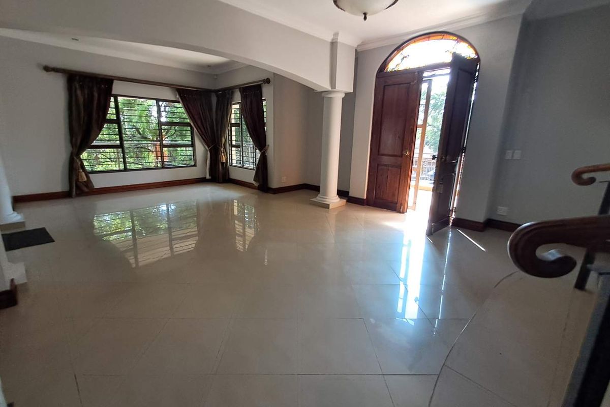 4 Bedroom, 4.5 bath, Elegant Family Home - Magalieskruin - Photo 5