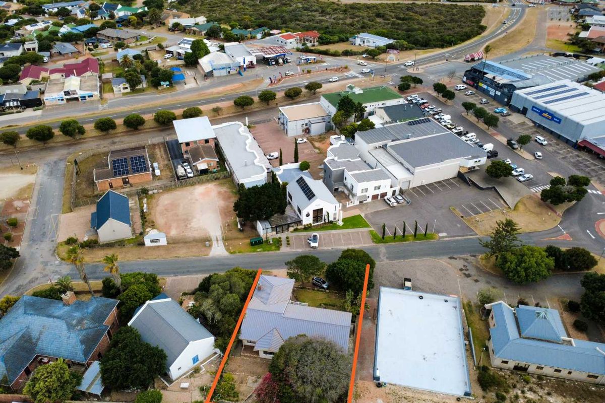 Prime property for sale in Stilbaai-wes. - Photo 3