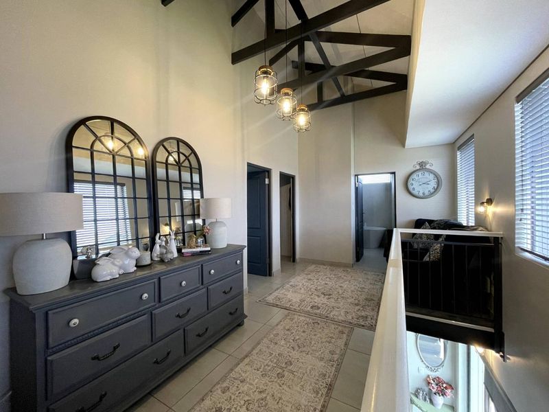 Midstream Meadows - Jewel of a home - Photo 2