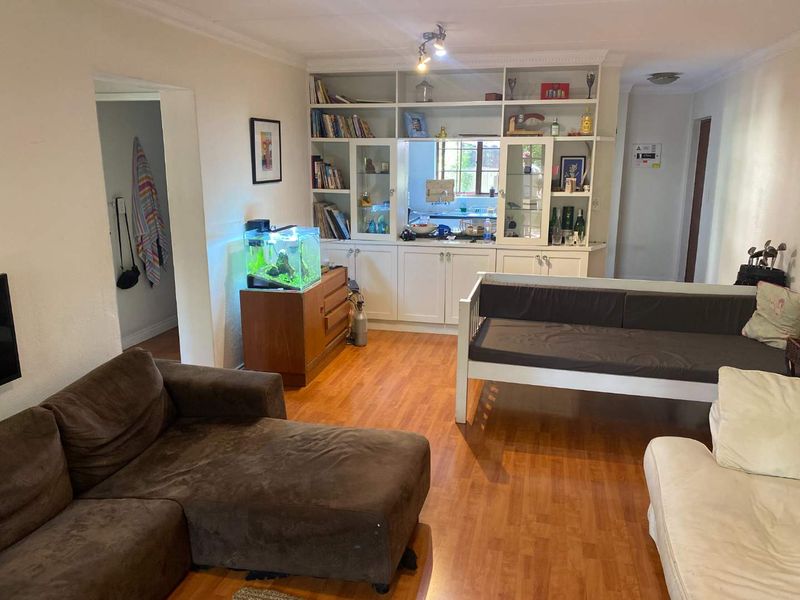 Always in demand! Exceptional location, Spacious "Lock-Up and Go" - Photo 10