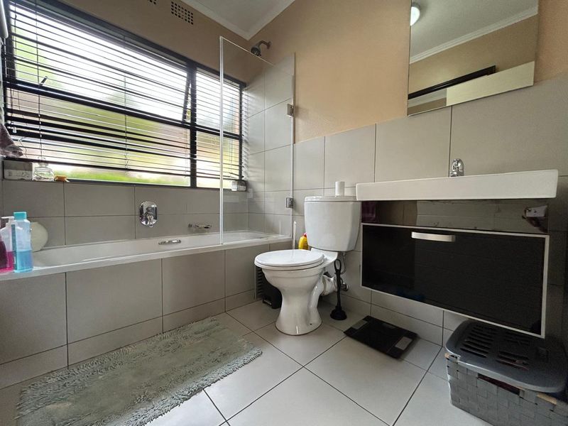 LIFE STYLE ESTATE LIVING - Photo 8