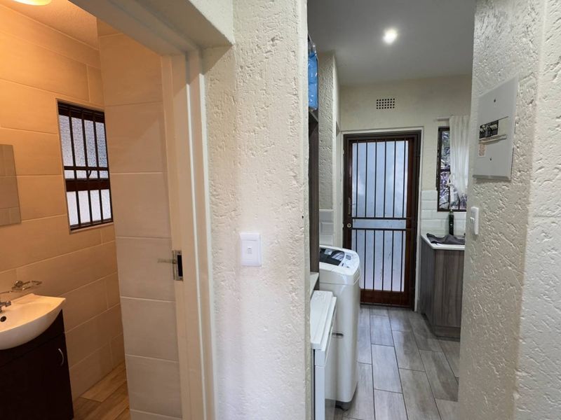 Elegant 3-Bedroom Townhouse in Kilberry, Eastwood - Photo 10