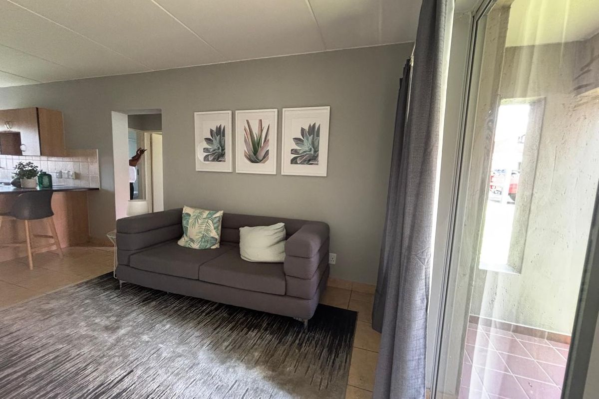 2 Bedroom Unit for sale in Germiston - Photo 3