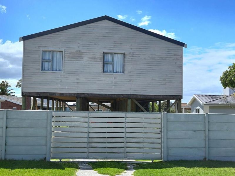 Project Home With Endless Potential – 60% Complete - Photo 2