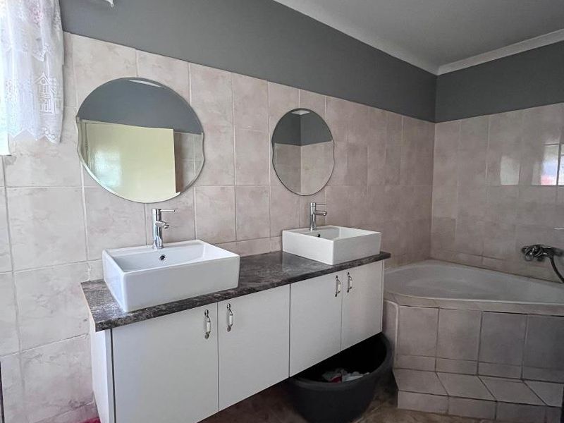 5 bedrooms house for sale in Dorado Park - Photo 3