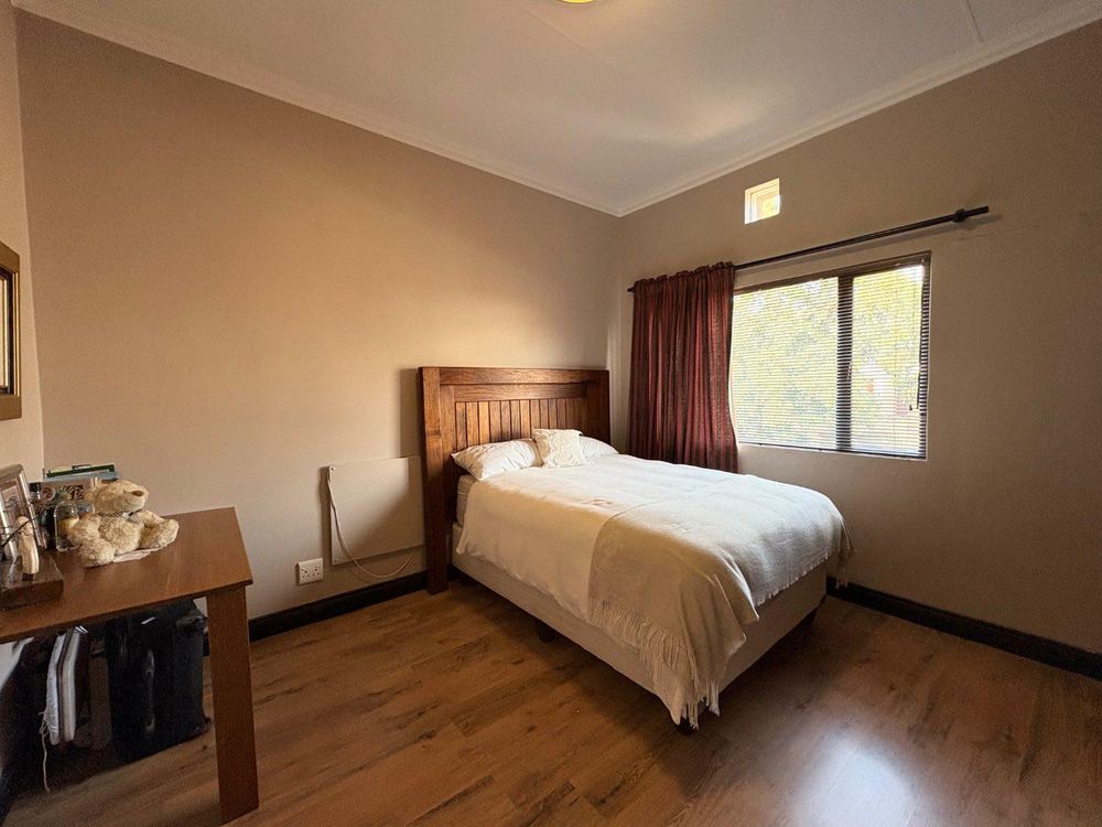 Third bedroom.